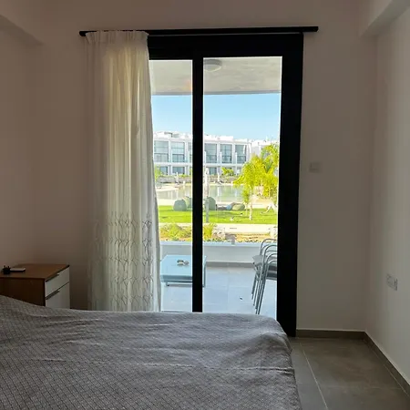 Cove Garden C2 Denize Sifir 2 Yatak Odali Apartman Apartamento *